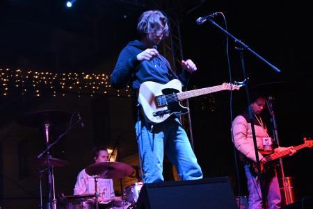 Včeraj je prvi koncert Pravljičnega Kamnik privabil število obiskovalcev (71)